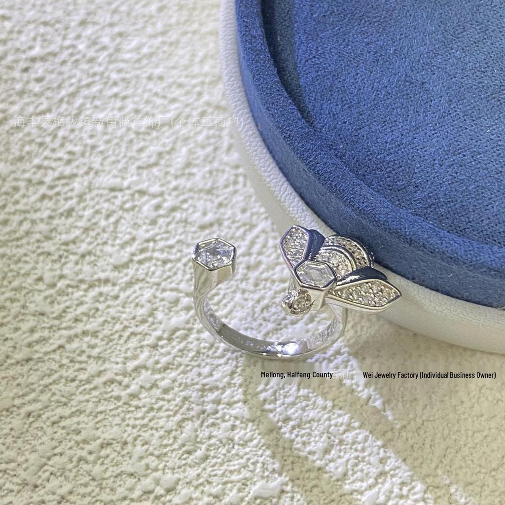 Elegant Shangmei Gold Bee Open Ring for Women