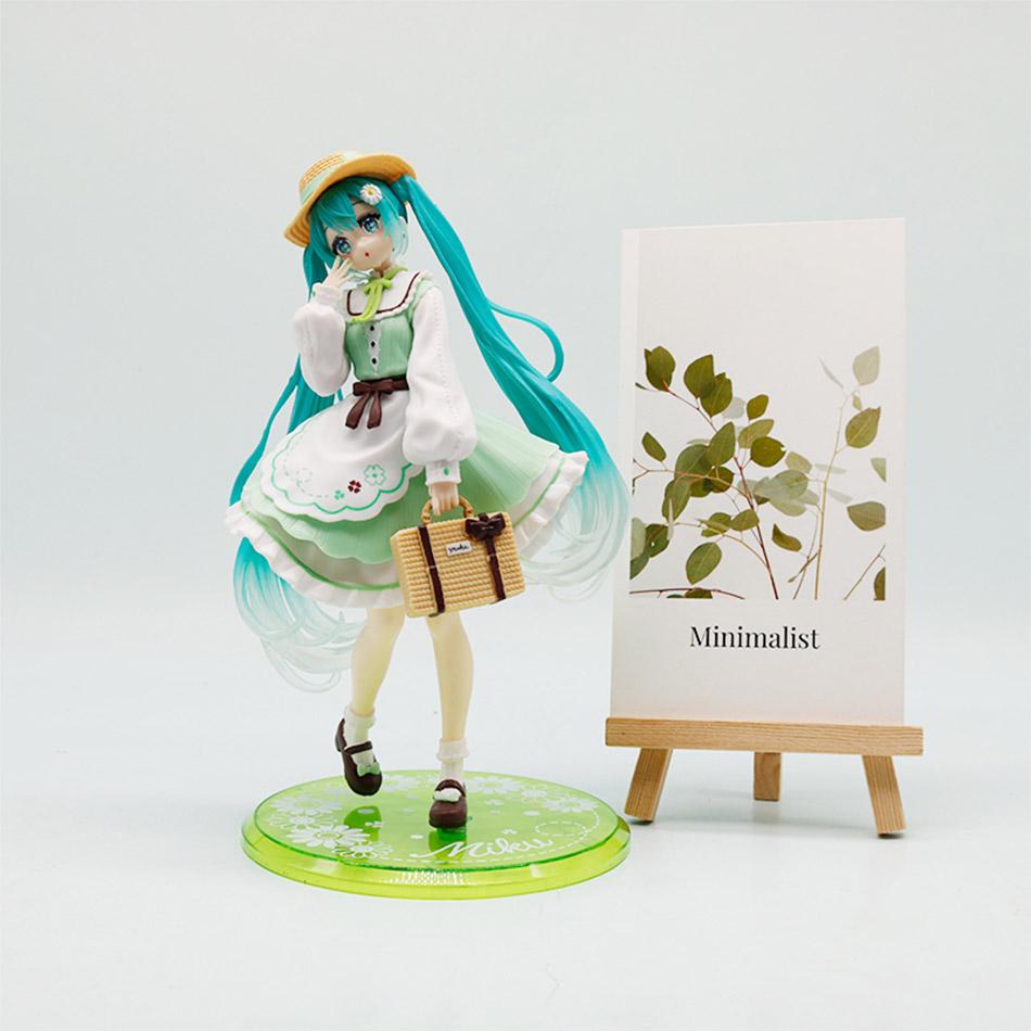 New Hot Fashion Version Hatsune Miku Countryside Pvc Action Figure Four-Leaf Clover Figurine Model Collectible Class Toy