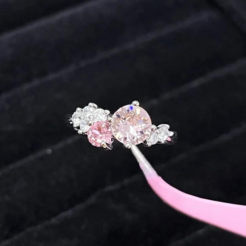 Light Luxury silver rings Fashion Commuter Style Pink Crystal Rings for women Party Wedding Romantic