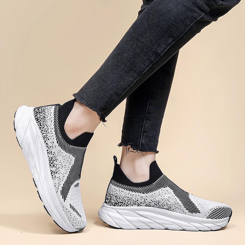 

Fashion all-in-one wear-resistant lightweight casual shoes soft soles comfortable all-in-one permeable air sports shoes 41
