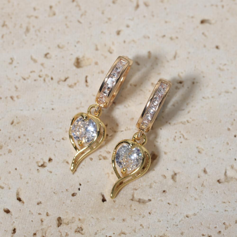 1 Pair Fashion Bow with Water Drops Zirconia Dangle Earrings for Women Golden Earring Jewelry Party Accessories