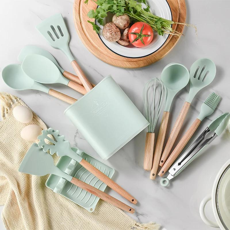 13Pcs Ilicone Kitchen Utensils Spatula Shovel Soup Spoon Cooking Tool with Storage Bucket Non-Stick Wood Handle Kitchen Gadgets