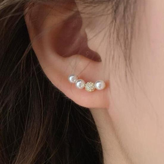 1 Pair Stud Earrings for Women, Lightweight Small Faux Pearls Earrings, Elegant Jewelry for Daily Wear Special Occasions