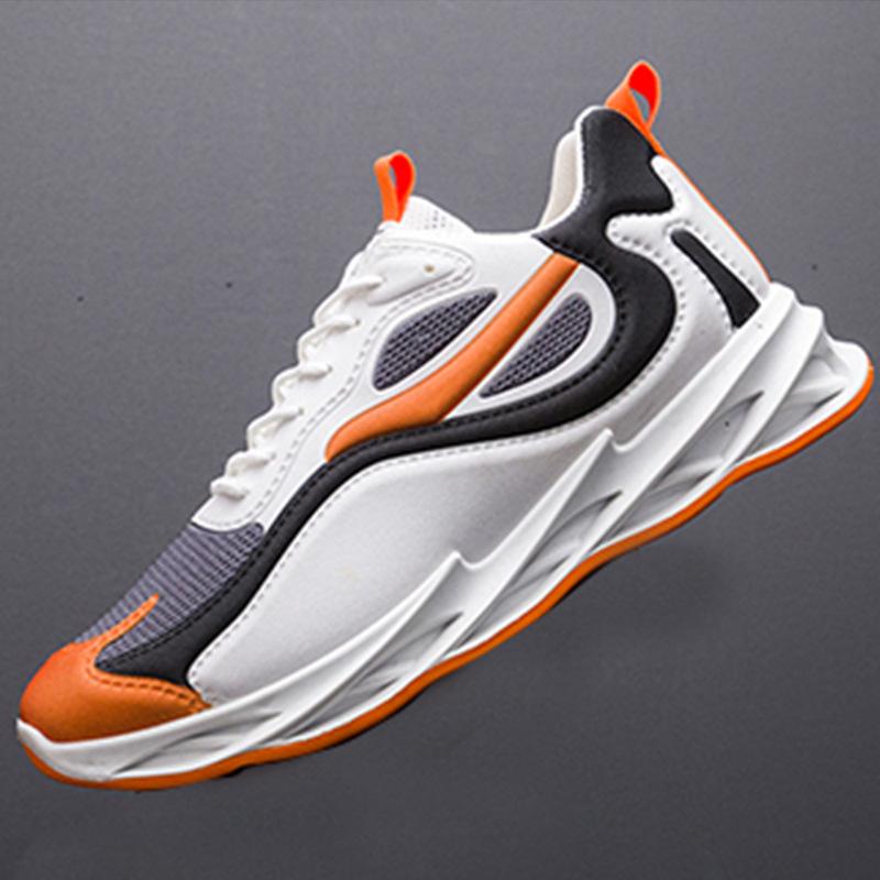 Men's shoes new fashion Korean version trend teen students lightweight running shoes casual versatile men's sports shoes