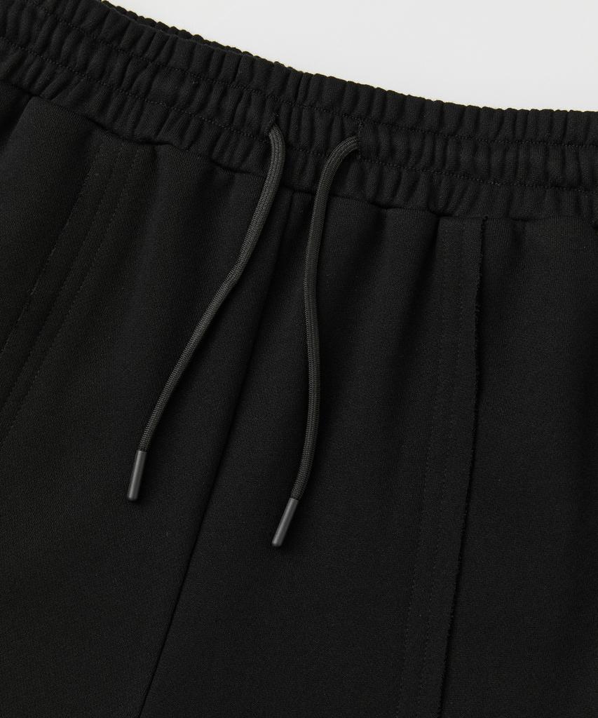 RAIMENT Big Patch Bermuda Wide Elastic Sweatpants_Black