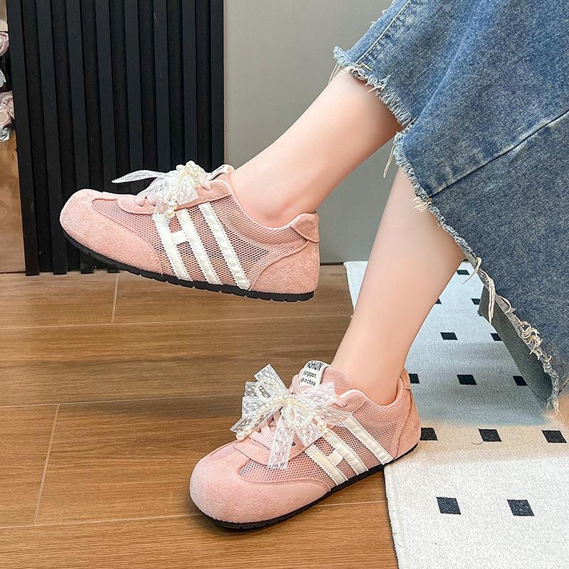 Versatile Leisure Sports Breathable Niche Mesh Retro Solid Color German Training Shoes Women's Flat-soled Forrest Gump Shoes 2025 New Models