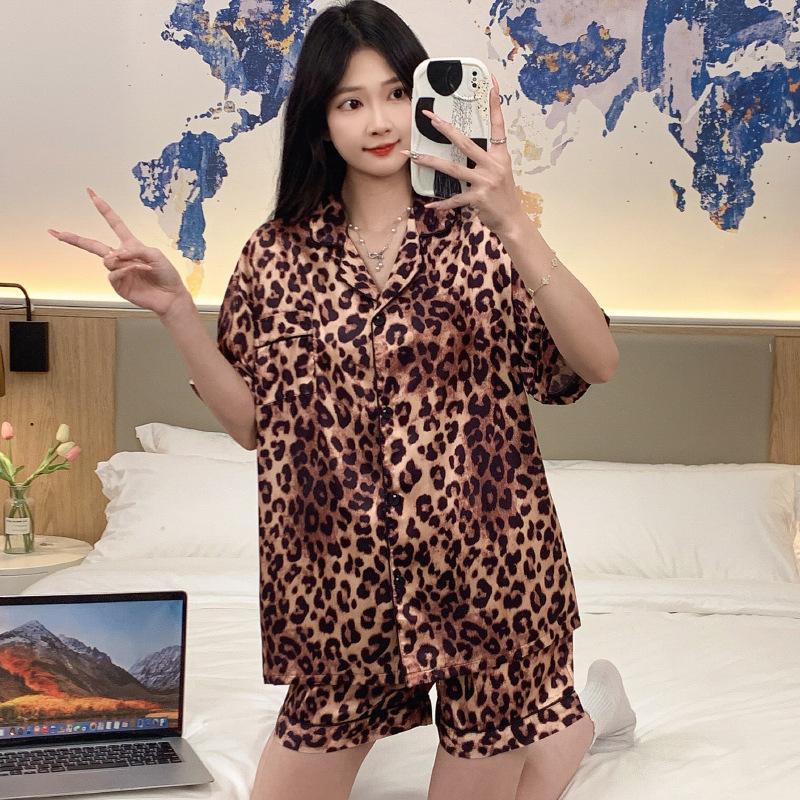 Japanese Leopard Print Ice Silk Pajamas Summer Sweet Girl Short Sleeves Can Be Worn Outside Loungewear Casual Suit