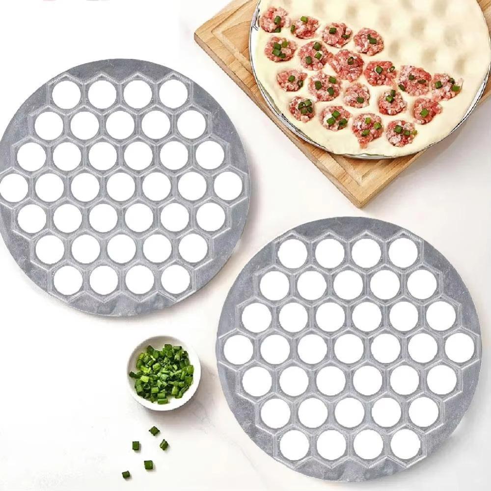 

Russian Pelmeni Maker Ravioli Maker 37 Holes Dumpling Machine Portable Dumpling Mold