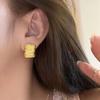 Retro Metal Arched Stud Earrings: Simple, Cool, Versatile Design with a Stylish Pleated Touch.