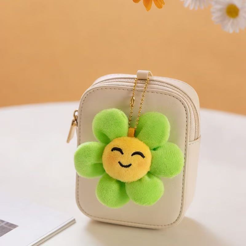 Latest Sunflower Pendant Kawaii Stuffed Plush Toy Handmade Doll Cartoon Anime Fun, Warm, Cute Birthday Gift Doll