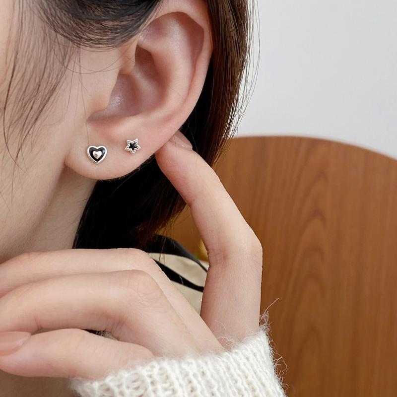Fashion Heart/Star Studs Earrings Fashion Ears Pin Ear Studs Statement Earring Creative Ears Jewelry for Woman Girl