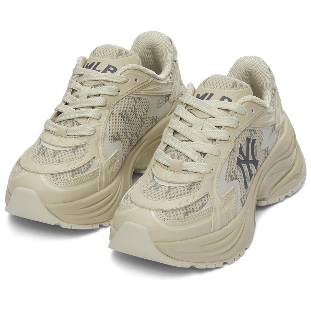 MLB New York Yankees Synthetic Leather Slip Resistant Abrasion Resistant Low Top Running Shoes Unisex Beige 3ARNSPL5N-50SAS