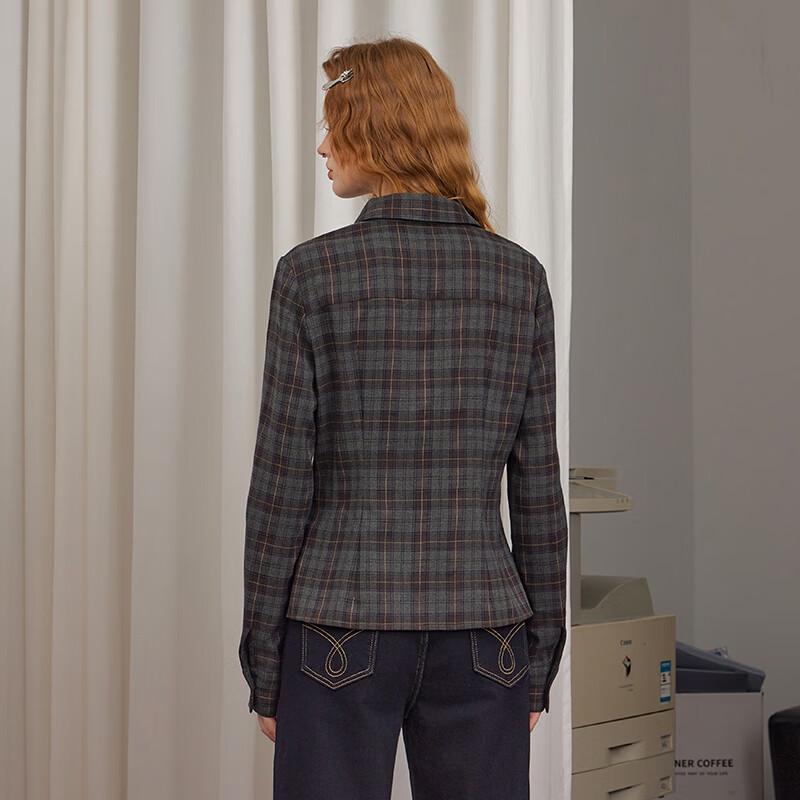 UNIFREE Academy Style Plaid Long Sleeve Shirt