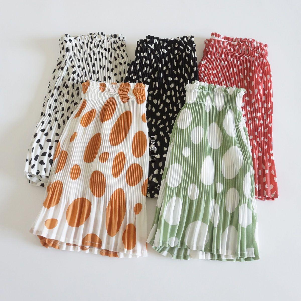 

Summer New Smooth Pleated Chiffon Shorts Loose Skirt Polka Dot Shorts for Girls 90
