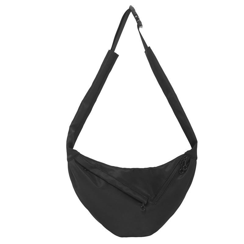 Japanese Trend Fashion Simple Sports Style Dumpling Bag Men and Women the Same Versatile Commuter Nylon Messenger Bag