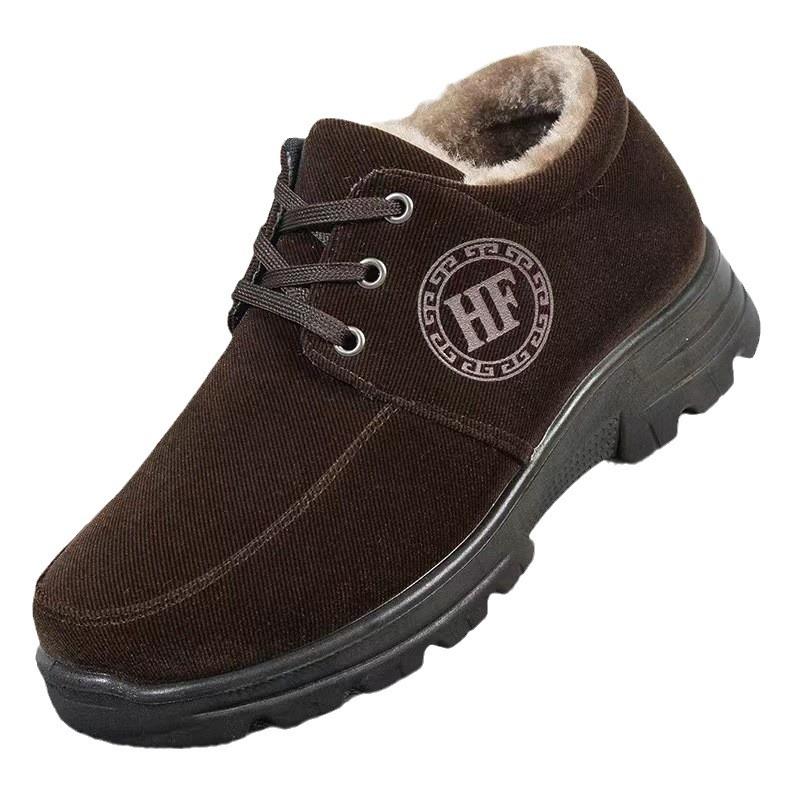 Zapatos de algodón de invierno para hombre nuevos zapatos de terciopelo para hombre del viejo Pekín zapatos engrosados suela ligera antideslizante terciopelo zapatos cálidos engrosados