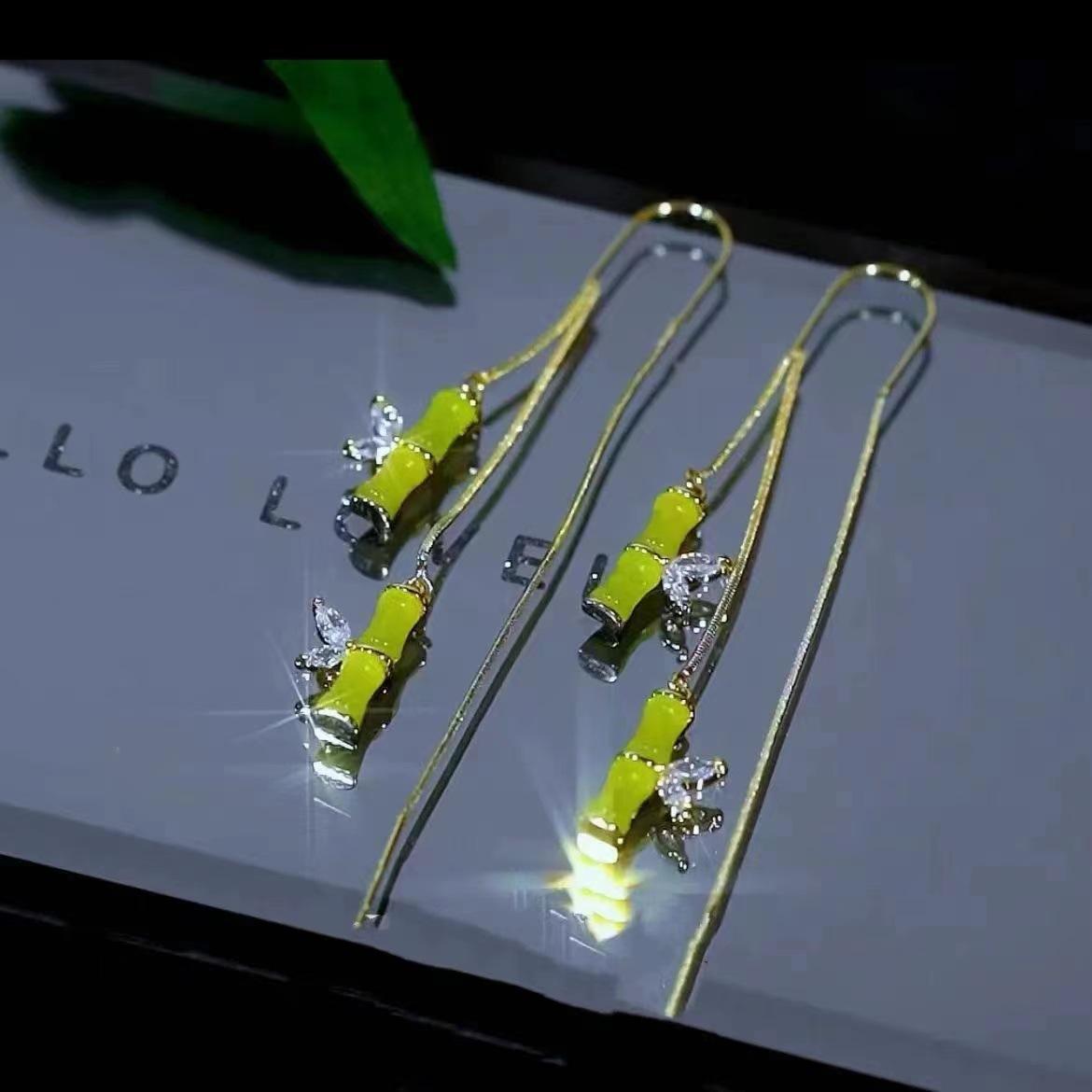 New Bamboo Tassel Earrings with Female Niche Design, Chinese Style Retro Temperament Earrings and Earrings