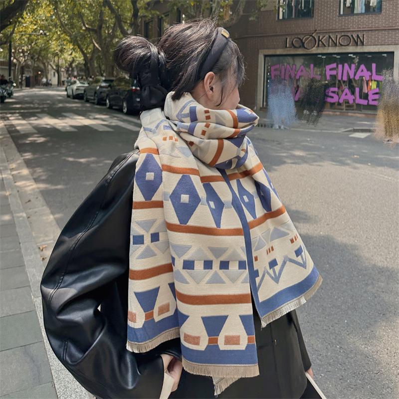 2024 Herbst/Winter Neuer Farbblock-Imitat-Kaschmir-Quastenschal für Damen, verdickter, warmer, doppelseitiger Jacquard-Wollschal