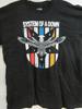 SYSTEM OF A DOWN OFFICIELL MERCHANDISE ÖRN 2017 BANDKONSERT MUSIK MEDIUM Unisex T-shirt
