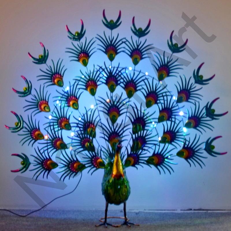 Large Size Outdoor Garden Decoration Hand Craft Metal Animal Peacock Statue Home Decoration LED Light Peacock Sculpture