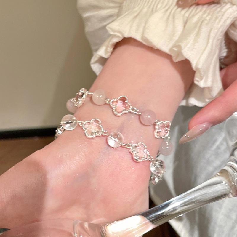 White Crystal Powder Crystal Lucky Grass Beaded Bracelet Light Luxury High-end Bracelet Sweet Simple Niche Versatile Jewelry
