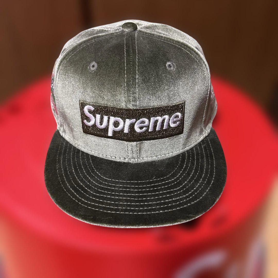 

[USED] Supreme Velour Box Logo New Era Olive