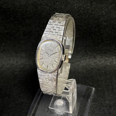 Used [Working Item] TISSOT Manual Winding Silver Ladies Watch Oval Type Operation Confirmed Tissot