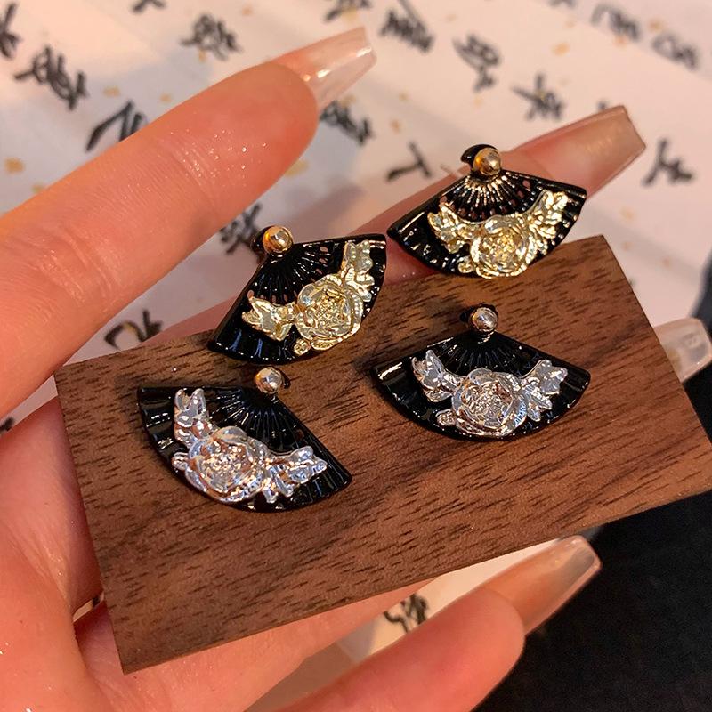 Chinese style Fanshaped Flower Ear Stud Earrings two pair