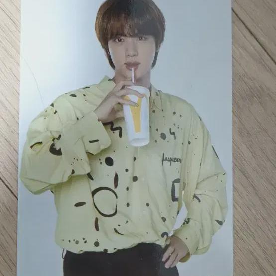 

BTS Фотокарточка Джина