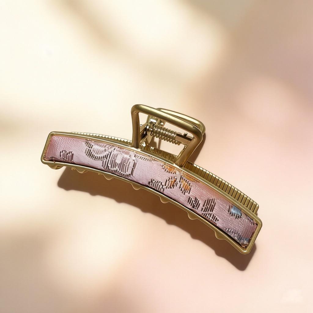 Elegant Handmade Hair Accessories - Retro Chinese-Style Cheongsam Hair Clip
