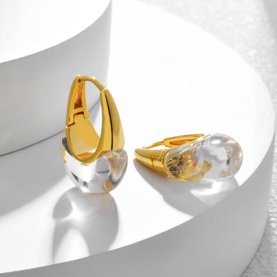 Korean Style Minimalist Niche Design Cool Personalized Texture Irregular Transparent Resin Temperament Earrings for Women.