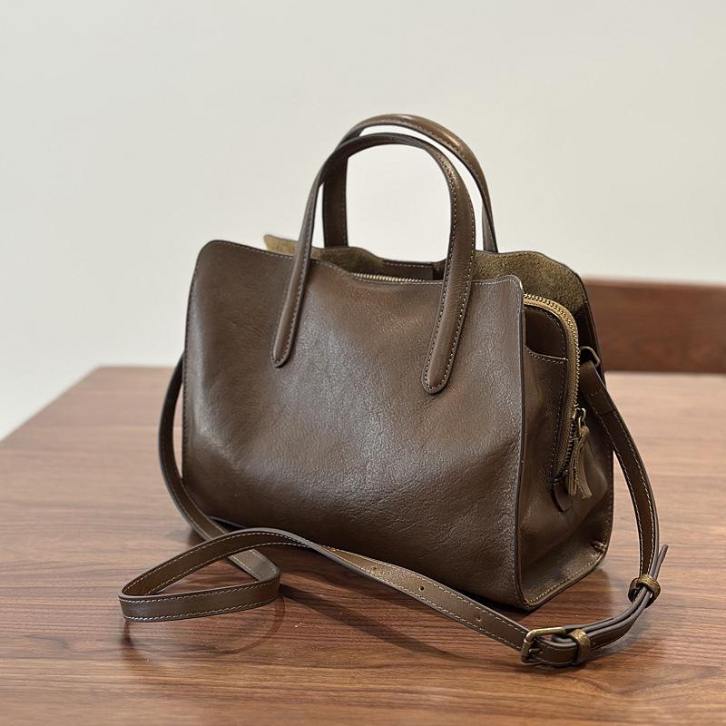 2025 Spring Casual Women's Genuine Leather Tote: Versatile Cowhide Shoulder/Crossbody Handbag