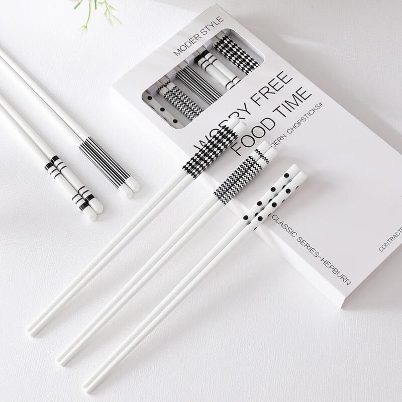 De Ou Xing Guang Ceramic Chopsticks Gift Set