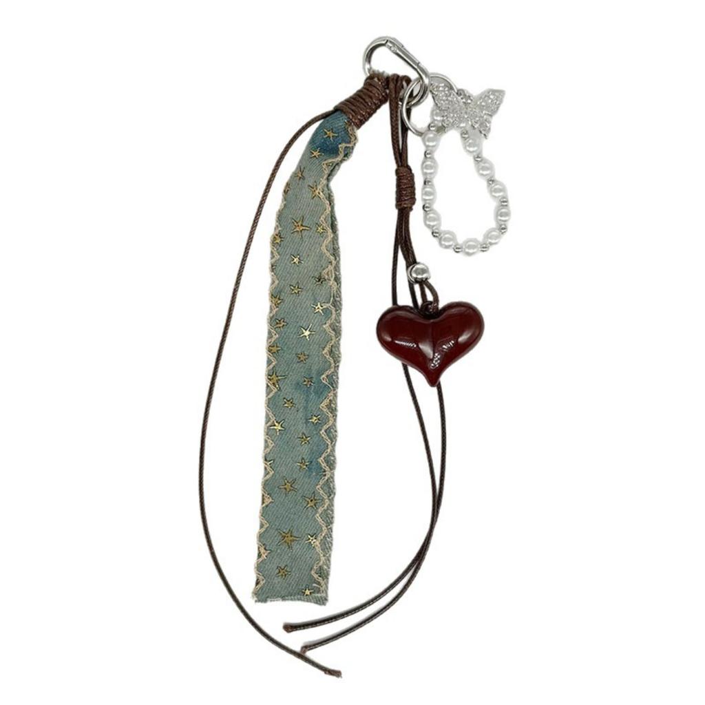 Retro-inspired Brown Heart-shaped Butterfly Bag Charm Elegant, Fashionable, Refined, Sophisticated, Versatile Accessory
