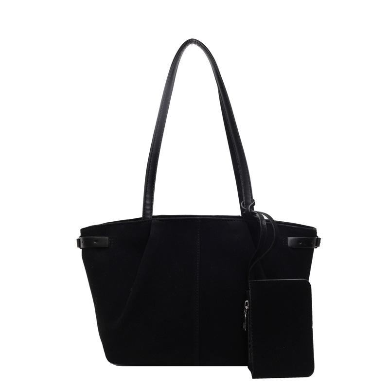 

Han niche large-capacity tote bag women s 2026 early spring new suede casual commuter portable shoulder bag 36*12*21 чёрный