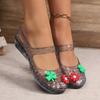 Fashion Plastic Flower Decoration Jelly Shoes Women 2025 Summer Low Wedge Heels Sandals Soft Cloud Non Slip Outdoor Sandals Rain Boots