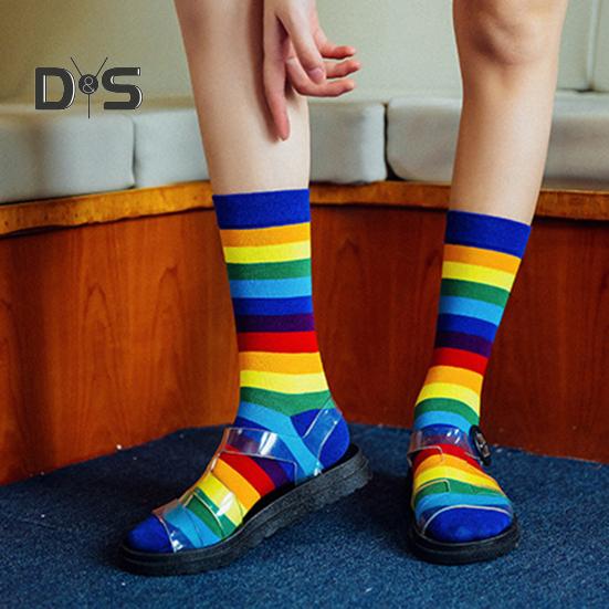 6 Paar Unisex-Wintersocken, bunte Regenbogenstreifen, Mittelrohr, hohe Elastizität, halten warm, rutschfest, dicke Paarsocken, lässige Sportsocken