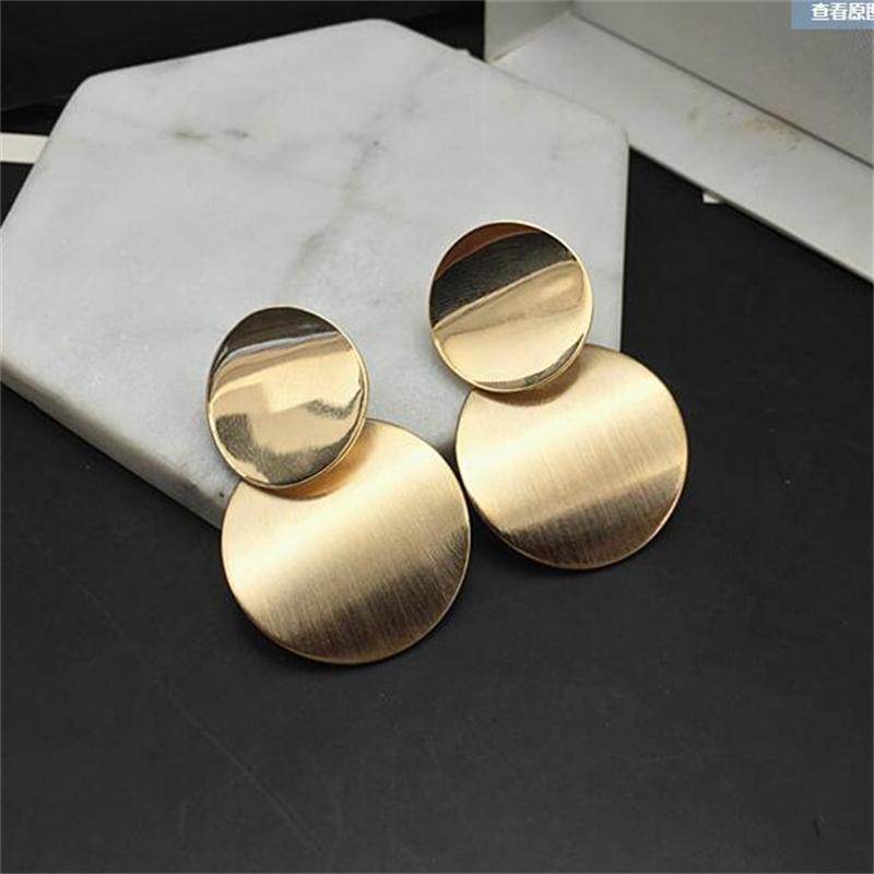

Minimalist Round Disc Stud Earrings Double Layer Metal Geometric Shape Lightweight Jewelry for Everyday Wear and Special Occasions One Size