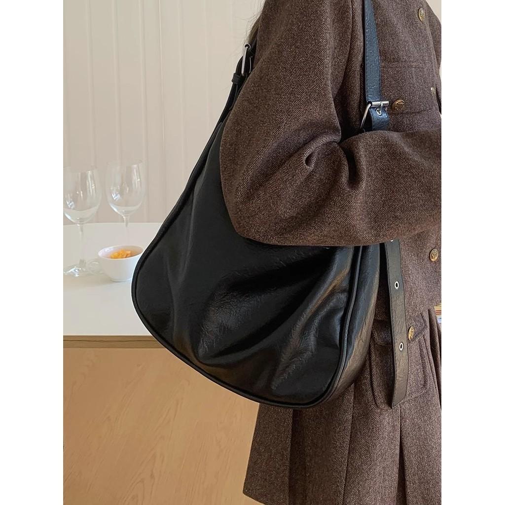 IELGY Premium Sense Large Capacity Retro Fashion Shoulder Large Capacity Versatile Tote Bag
