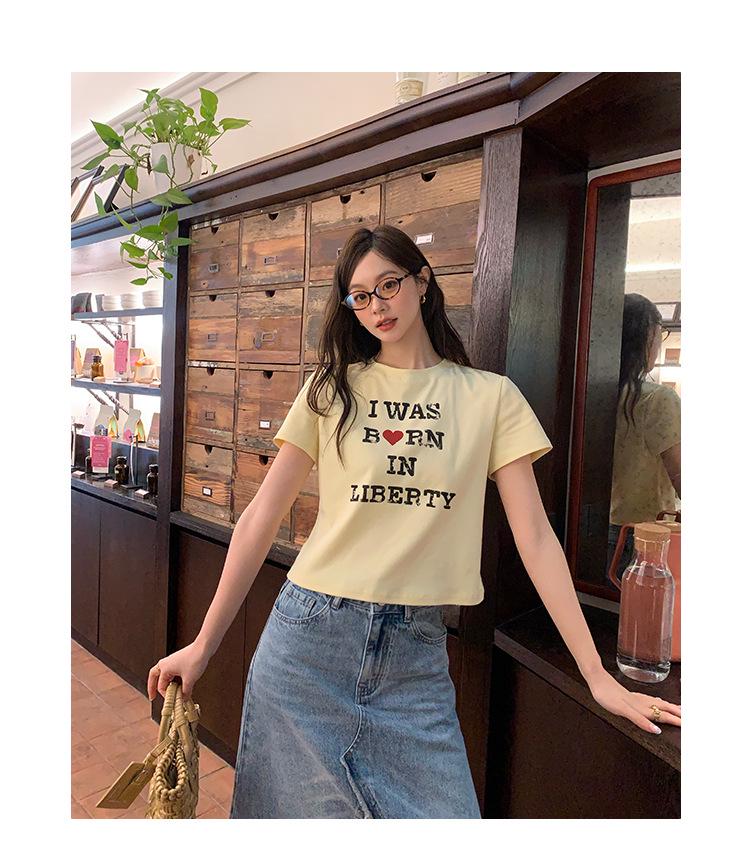 Introducing the "NEWOPEN 2025 Retro Washed Patchwork High Waist Denim Midi Skirt S5097" – a Stylish Summer Staple for a Slimming Vintage Look.