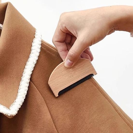 Wool Cashmere Comb for Sweater Manual Wooden Pilling Remover Fuzz Fabric Lint Remover Portable Clothing Brush