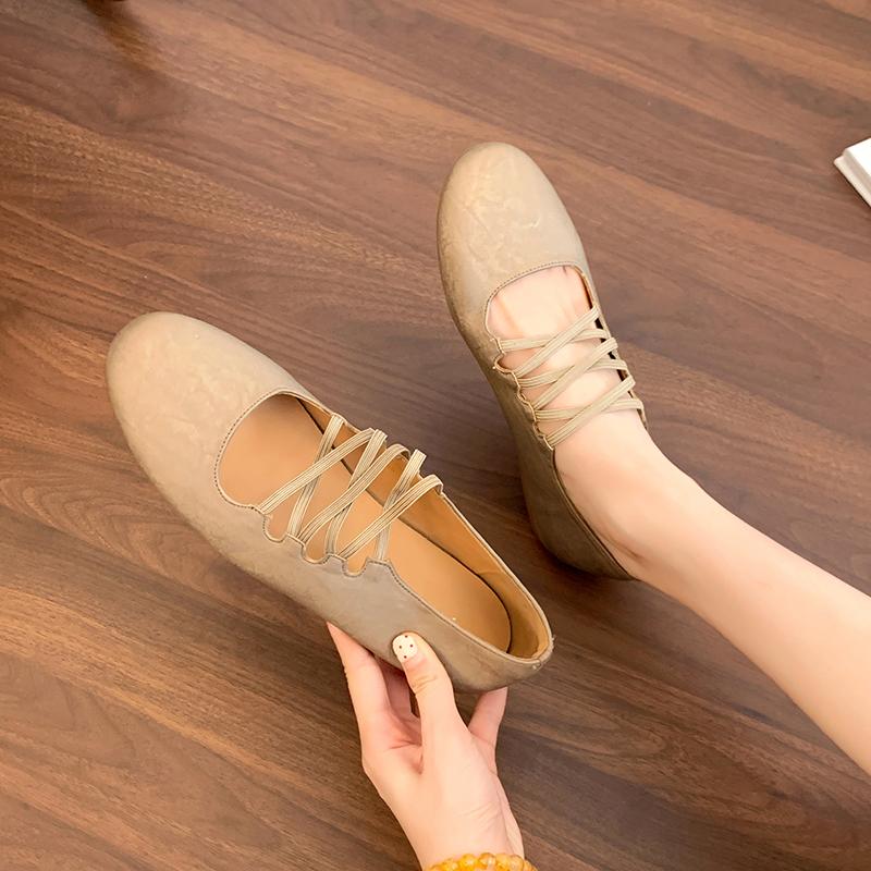 Fashion Women Flats Ballet Dance Shoes Soft Retro Loafers Shoes Fashion Designer Elegant Sandals 2025 Summer New Sneakers Dress Zapatos