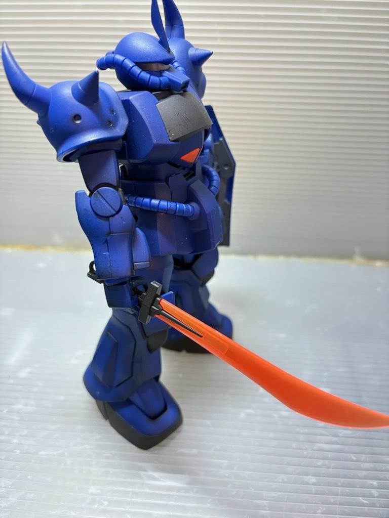 [USED] Gunpla MG Mobile Suit Gundam MS-07B Gouf Ver.1.0 Fully Painted Finished Product