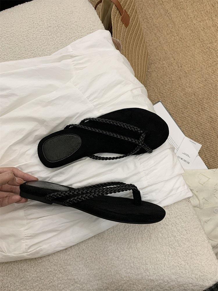 Soft Bottom Beach Flip-flops Women's Outer Wear High Sense Summer Flat Bottom Non-slip Fashion Toe Cool Slippers Tide