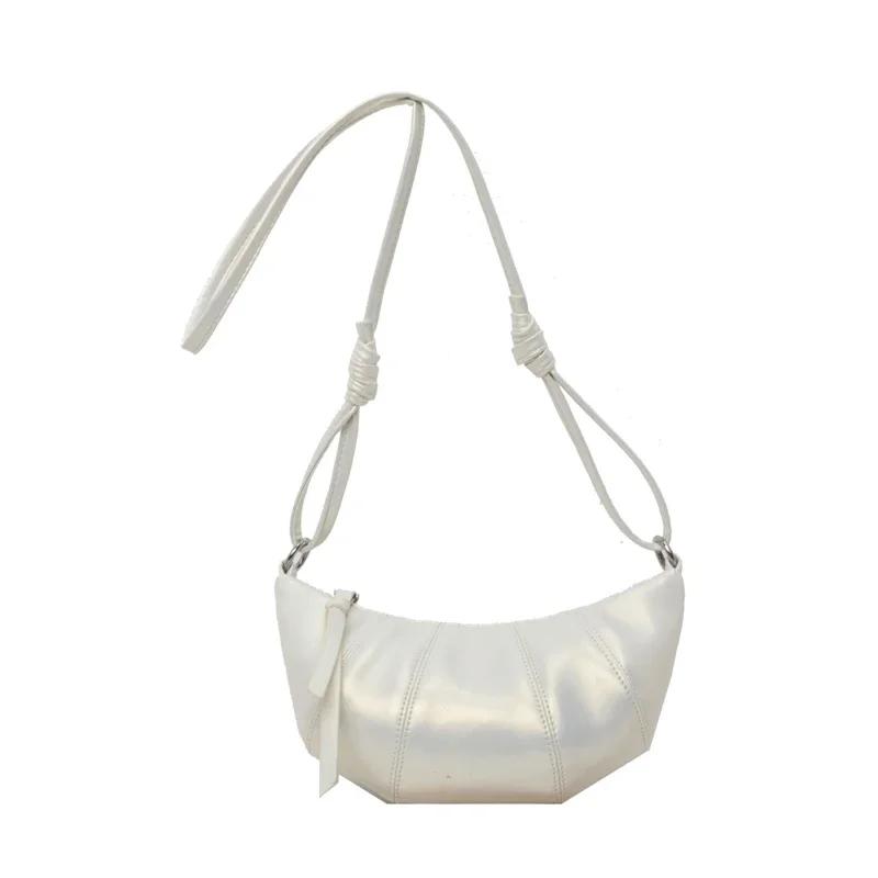 Horn Shape PU Shoulder Bags Simple Versatile Zipper Super Cool Exquisite Half Moon Women's Crossbody Bags Fashion New Style