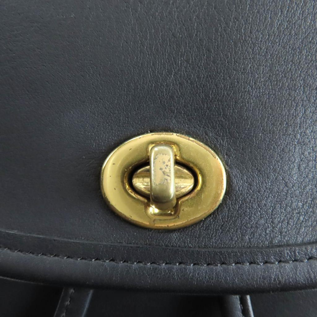 Excellent COACH Backpack Â· Daypack Old Coach Black Glove Leather Women 9960 Used