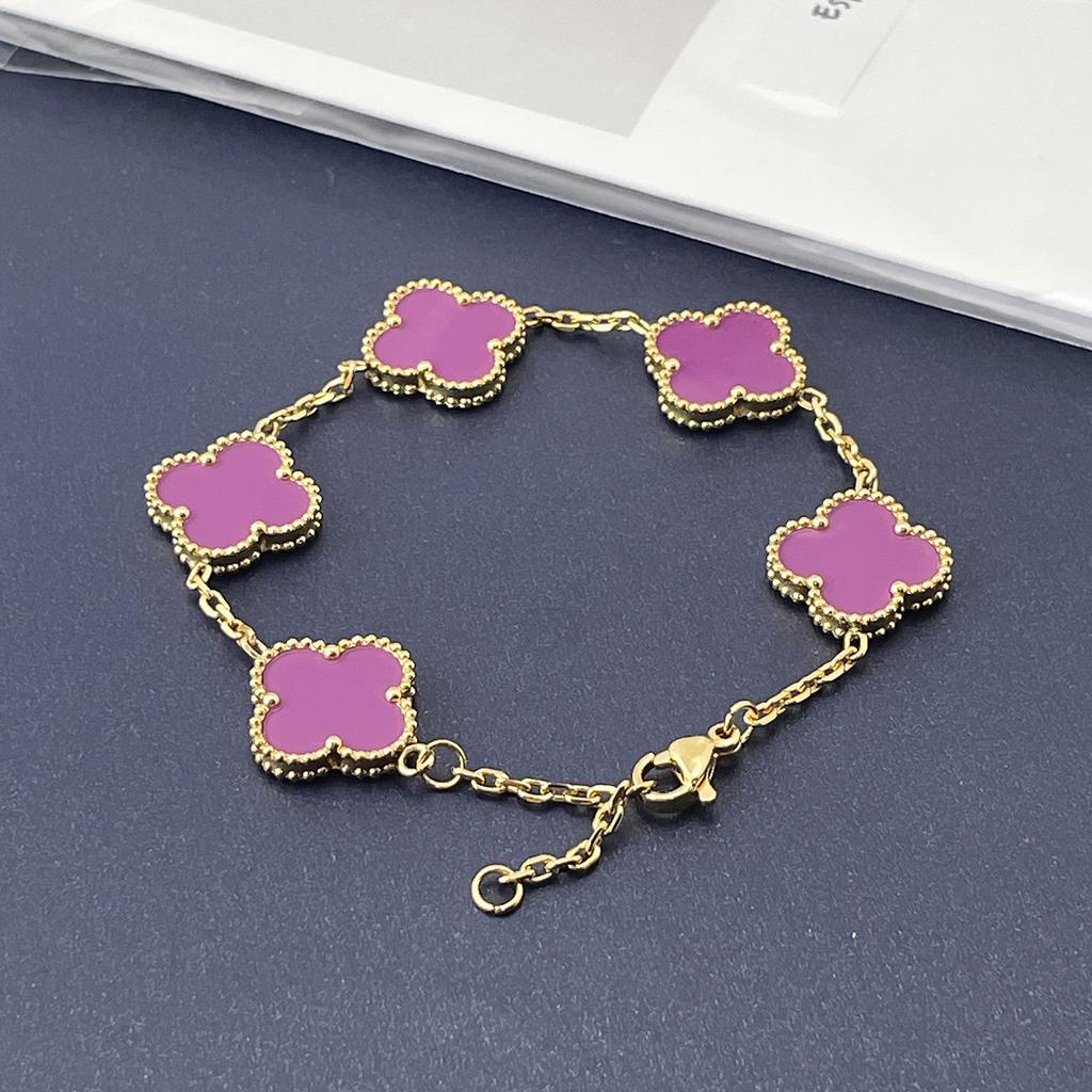 Wysokiej jakości bransoletka z czterolistną koniczyną 15 mm, szczęśliwe kwiaty, stal tytanowa, lekki luksus, trend, sieć, czerwona, poczucie wyższej klasy, nie traci koloru, bransoletka damska