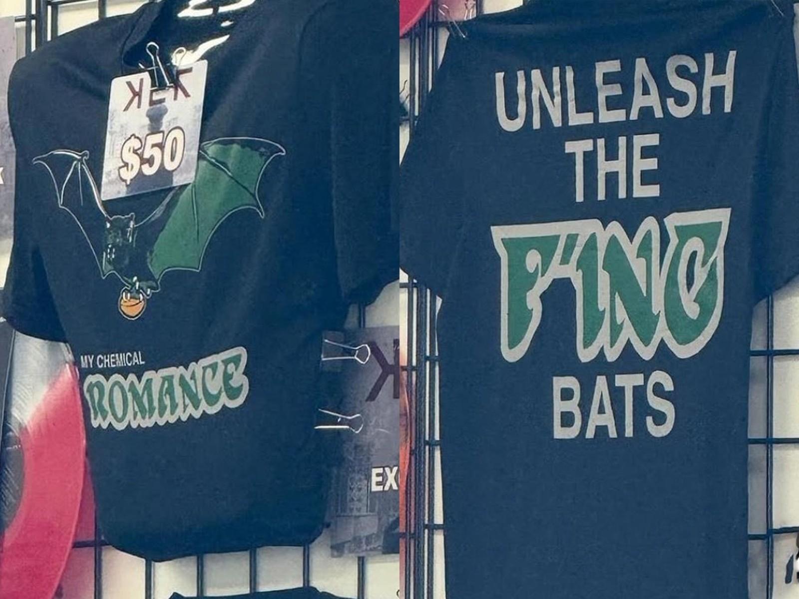 MCR My Chemical Romance Philly Aug 15 Unleash The F ing Bats Fanmade T-Shirt XXXL