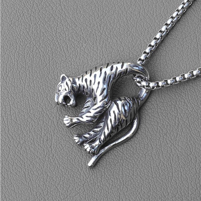 New Hip Hop Jewelry Titanium Steel Necklace Leopard Titanium Steel Pendant Pendant