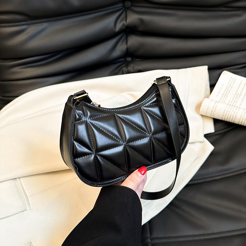 Fashion Female Underarm Shopping Bag Retro Casual Women Totes Shoulder Bags Female Leather Solid Color Handbag